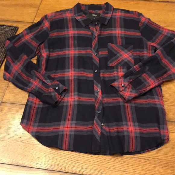 Rails plaid Rayon Button Up long sleeve Size L lightweight blouse Travel… - Picture 13 of 13